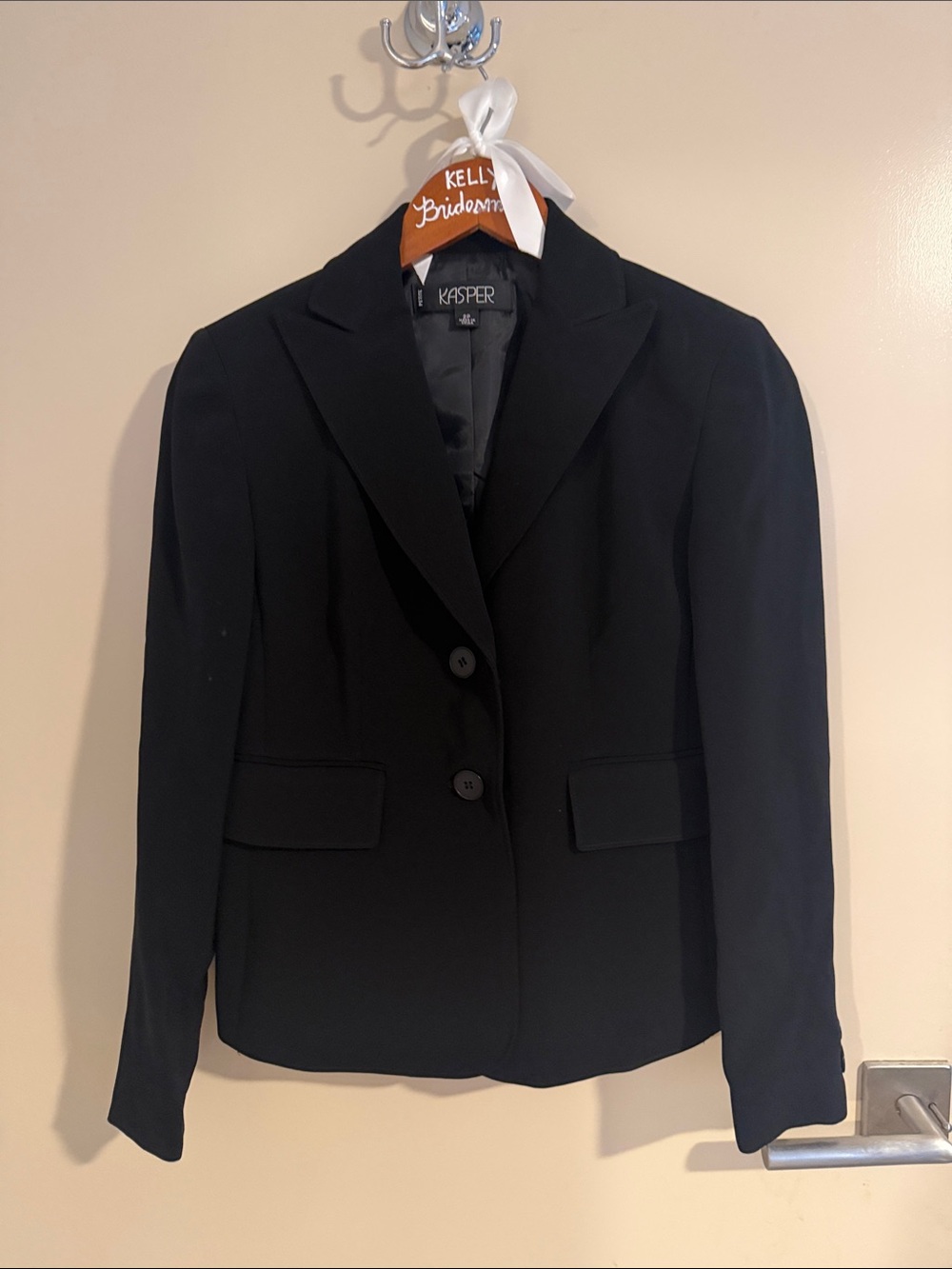 💜5 for $25 Kasper Black Two-Button Tailored Blazer